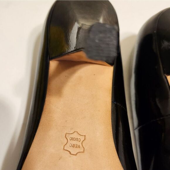 Saks Fifth Avenue Black Patent Leather Ruffle Front Peeptoe Pumps Sz.8 Ret $275 - Picture 6 of 7